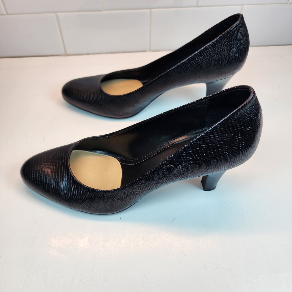 Alex Marie Classic Black Snakeskin Textured Heels Size 7.5 - Picture 8 of 10